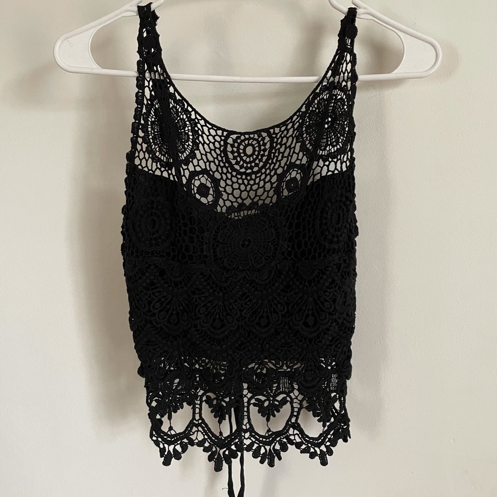 Cropped knit top